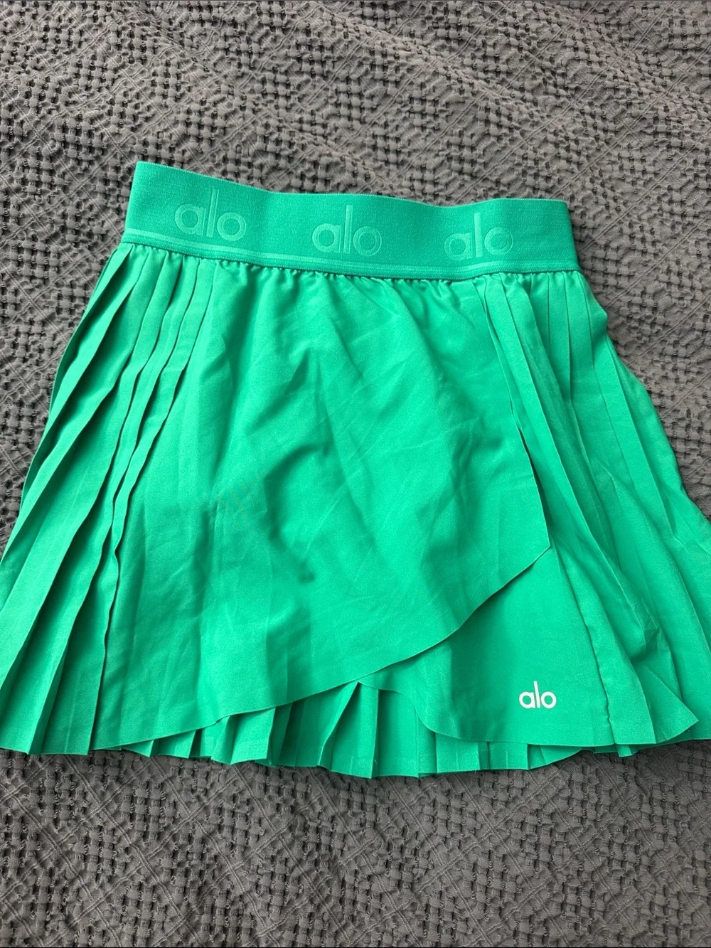 ALO Yoga WOMENS Bright Green Pleated Skort XXS TENNIS SKIRT
